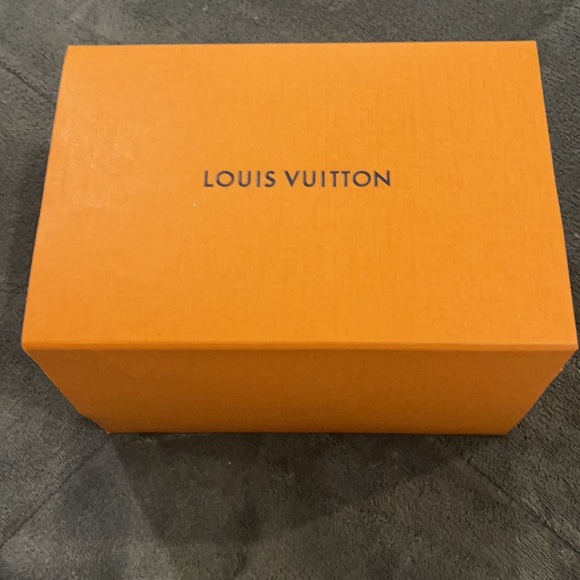 Louis Vuitton Tambour Monogram Watch main image 4
